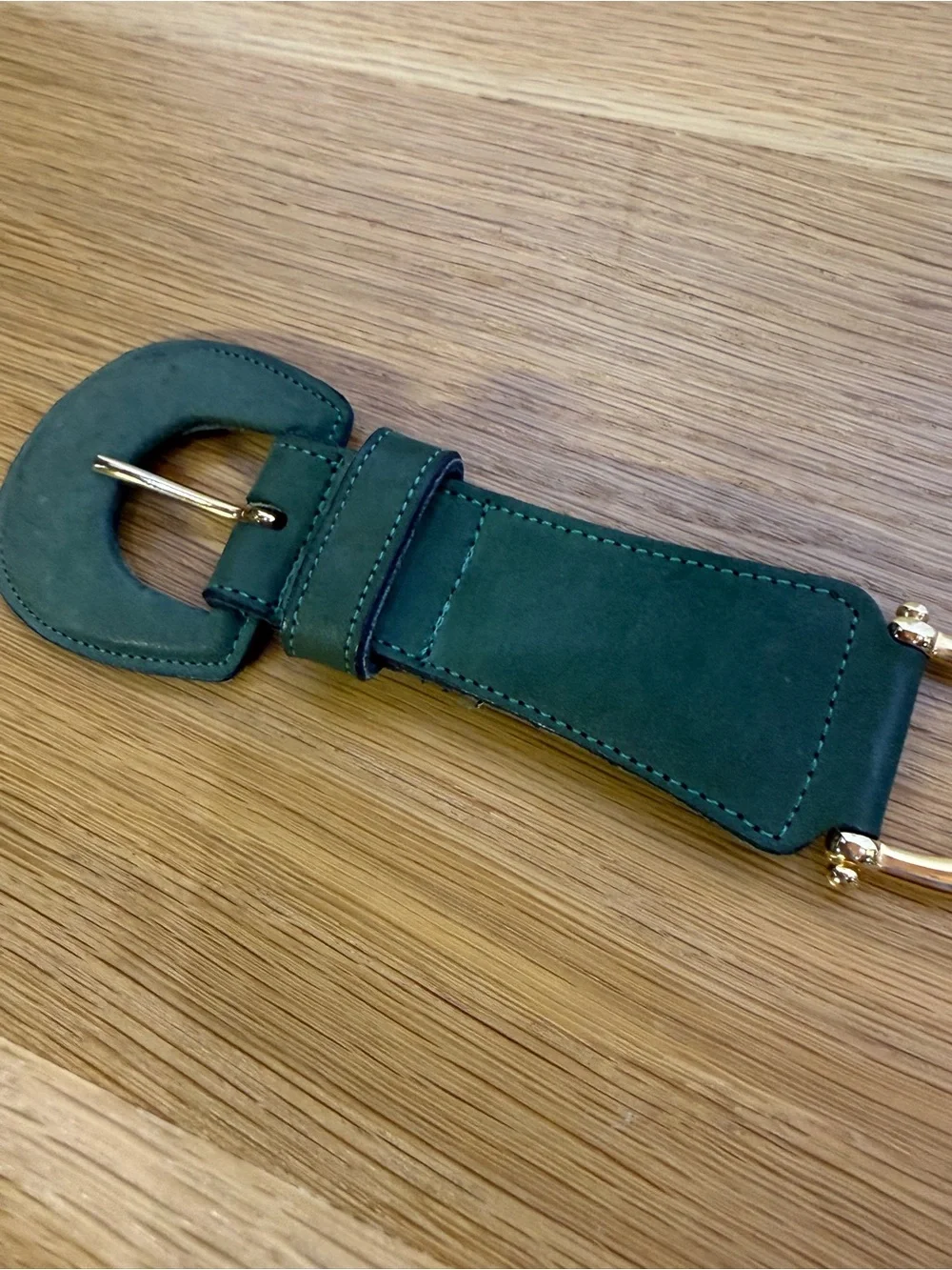 Medicis France Statement Belt Green Leather Gold Link Vintage small/medium 31 in